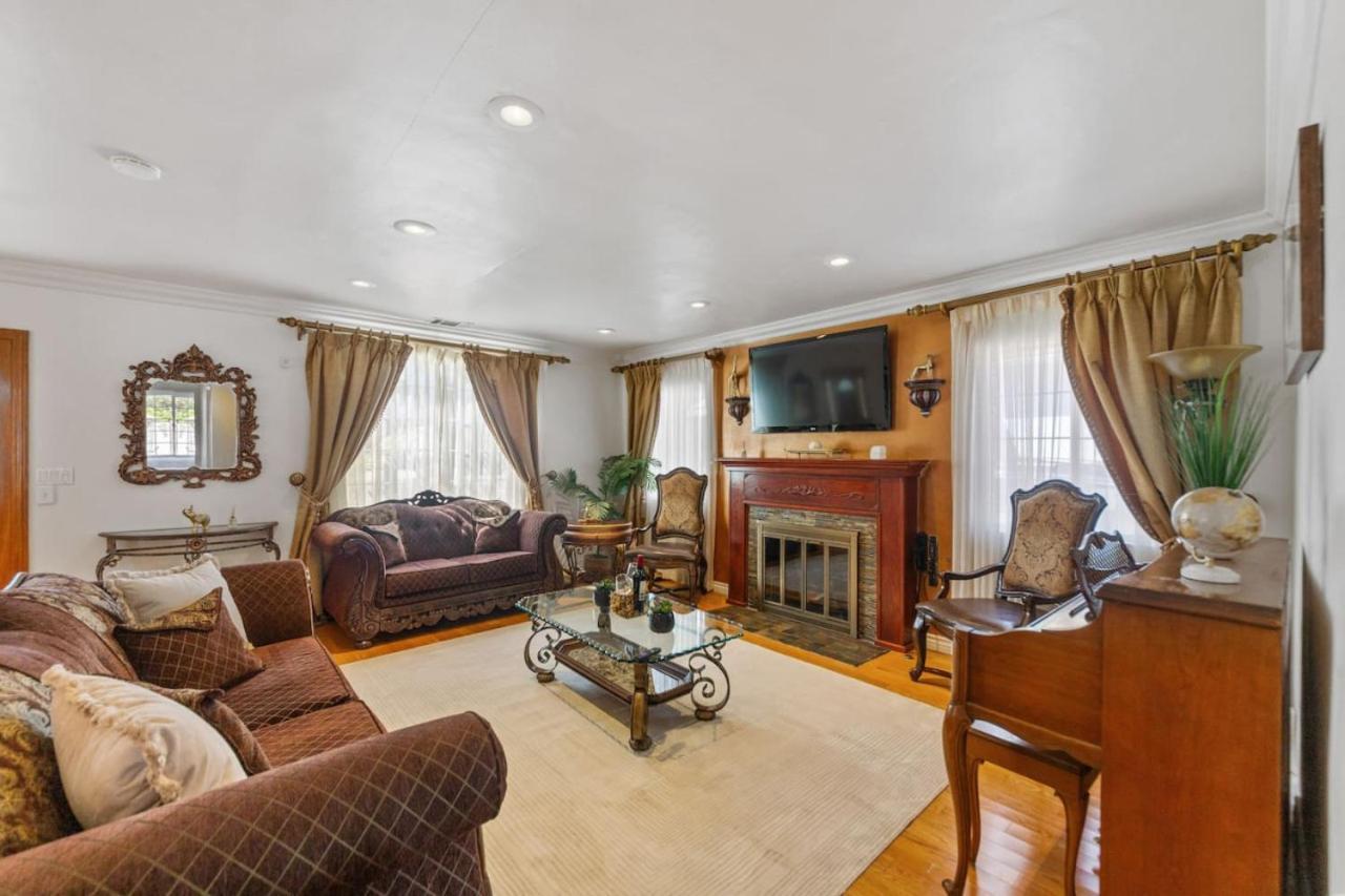 Prime Location Beverly Hills, Santa Monica And Ucla Los Angeles